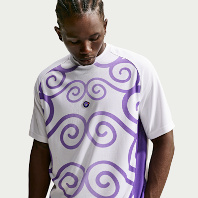 NIKE ジャージ上下セット オリーブグリーン NIKE公式】ナイキ x ワンピース メンズ ショートスリーブ ジャージー